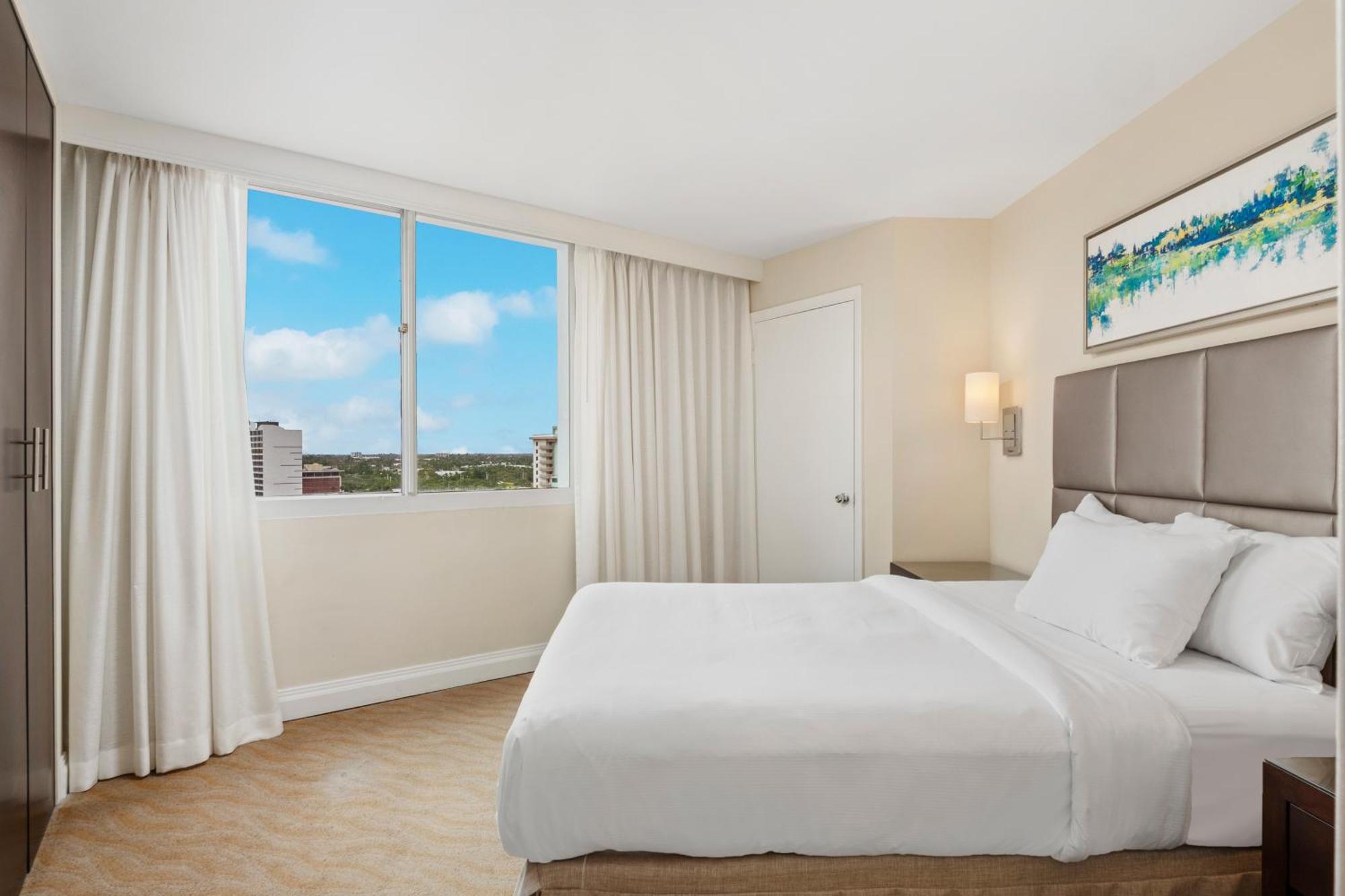 Gallery One - A Doubletree Suites By Hilton Hotel Fort Lauderdale Zewnętrze zdjęcie