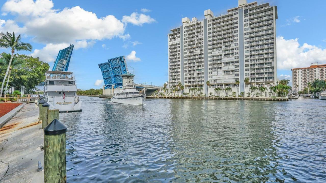 Gallery One - A Doubletree Suites By Hilton Hotel Fort Lauderdale Zewnętrze zdjęcie