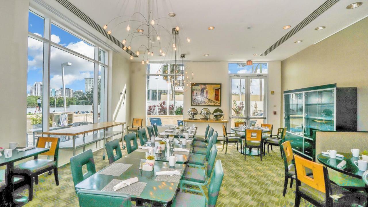 Gallery One - A Doubletree Suites By Hilton Hotel Fort Lauderdale Zewnętrze zdjęcie