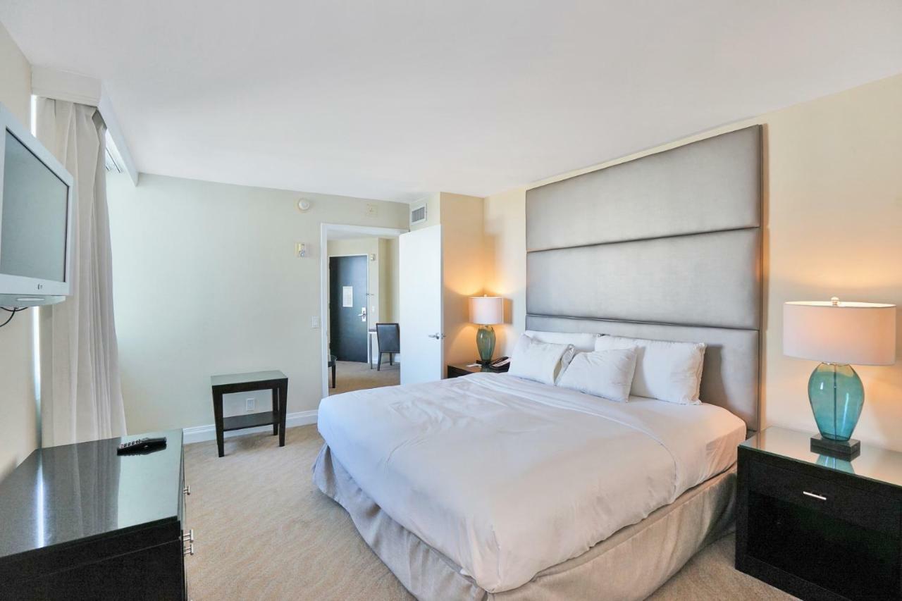 Gallery One - A Doubletree Suites By Hilton Hotel Fort Lauderdale Zewnętrze zdjęcie