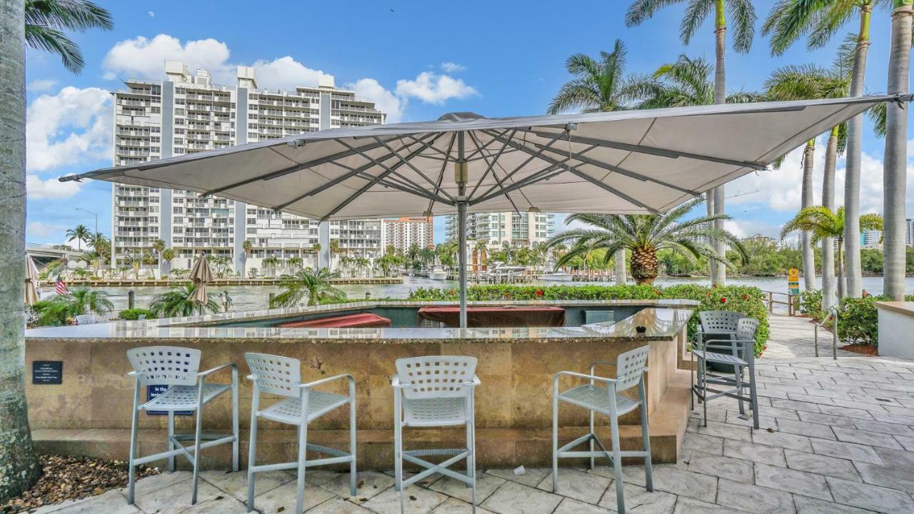 Gallery One - A Doubletree Suites By Hilton Hotel Fort Lauderdale Zewnętrze zdjęcie